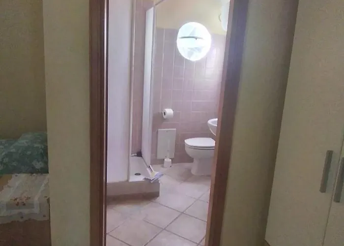 Marcella Nocleg ze śniadaniem 3*